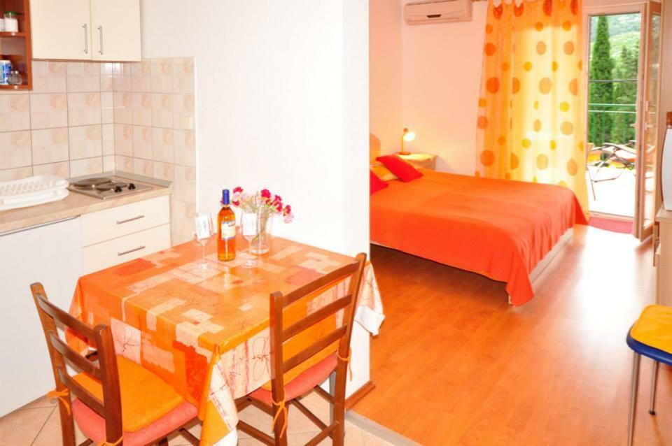 Apartments Franic Ploce  Dış mekan fotoğraf